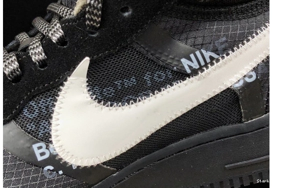 White AO4606-001 Low NikeAir Force O-W 1 Black 0114